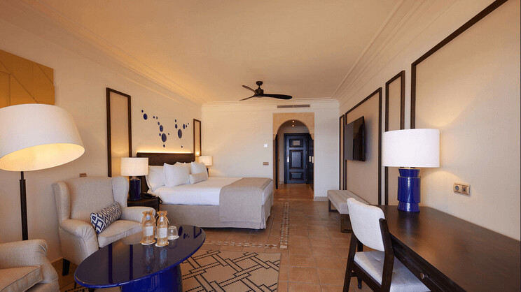 Junior Suite Frontal Ocean View 